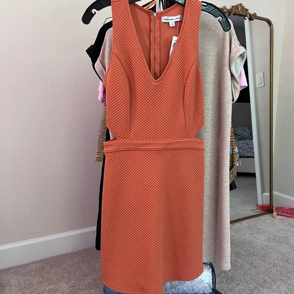 Abercrombie & Fitch Orange Plunge Sheath Dress Abercrombie & Fitch Orange Plunge Sheath Dress